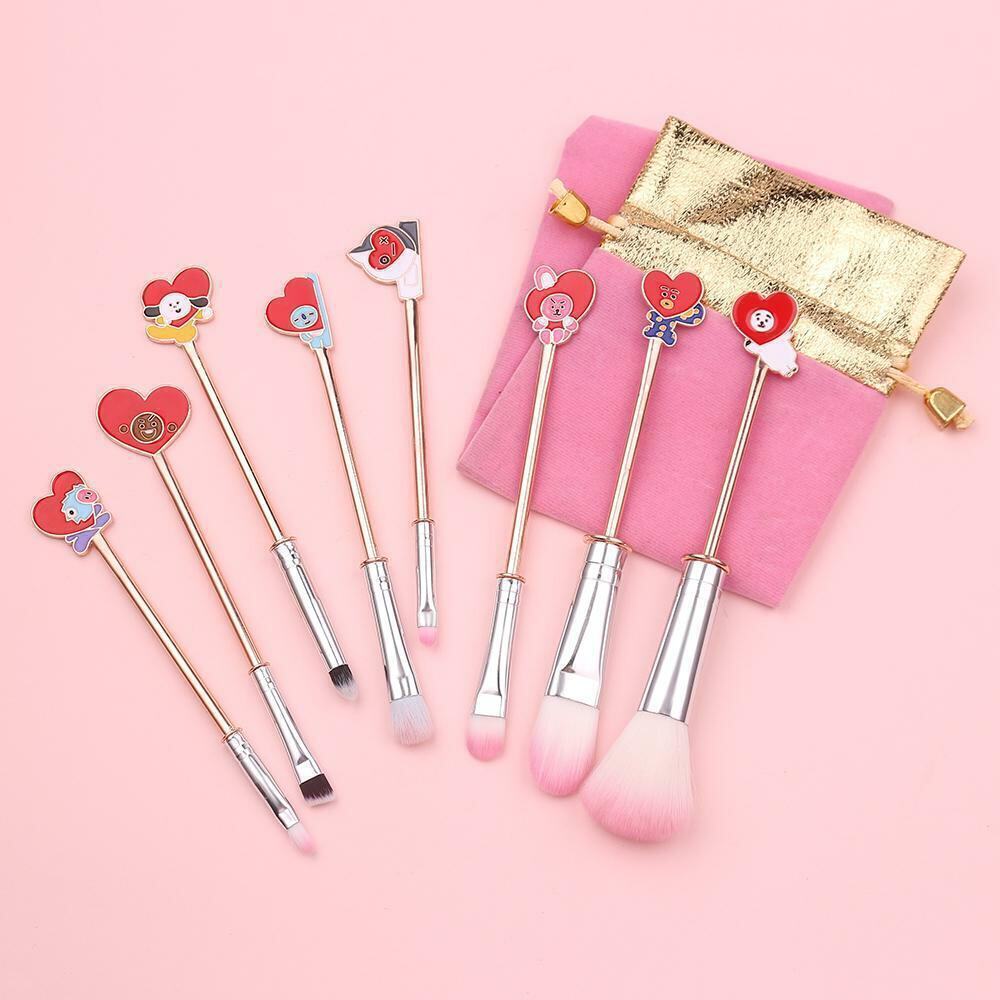 BTS, BT21 -8 PCS Makeup Brushes Cosmetic Tool Set w Lanyard Makeup Bag NWT