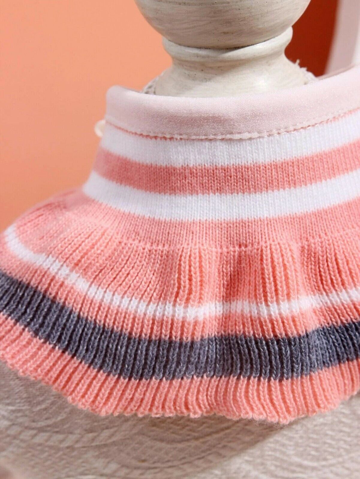 SHEIN Colorblock Ruffle Hem Dog Collar NEW